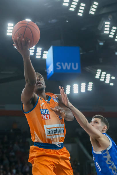 同时推进 同时推进